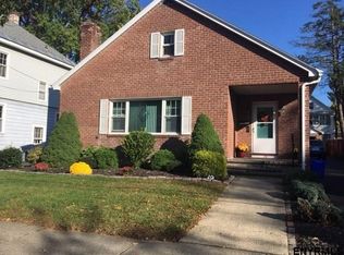 20 Parkwood St, Albany, NY 12208
