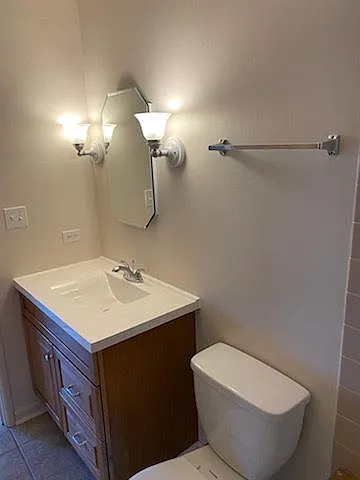 10S511 Echo Ln — Photo 4
