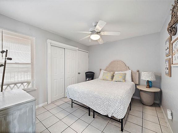 5th image of 9520 Seawall Blvd APT 204