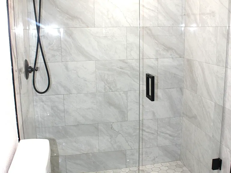2820 Oakland Forest Dr #106 — Photo 16