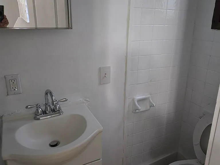 807 Hawley Ave — Photo 11