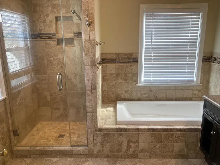516 N Market St — Photo 9
