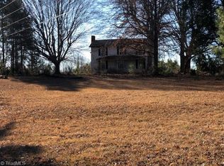 7930 Shallowford Rd, Lewisville, NC 27023