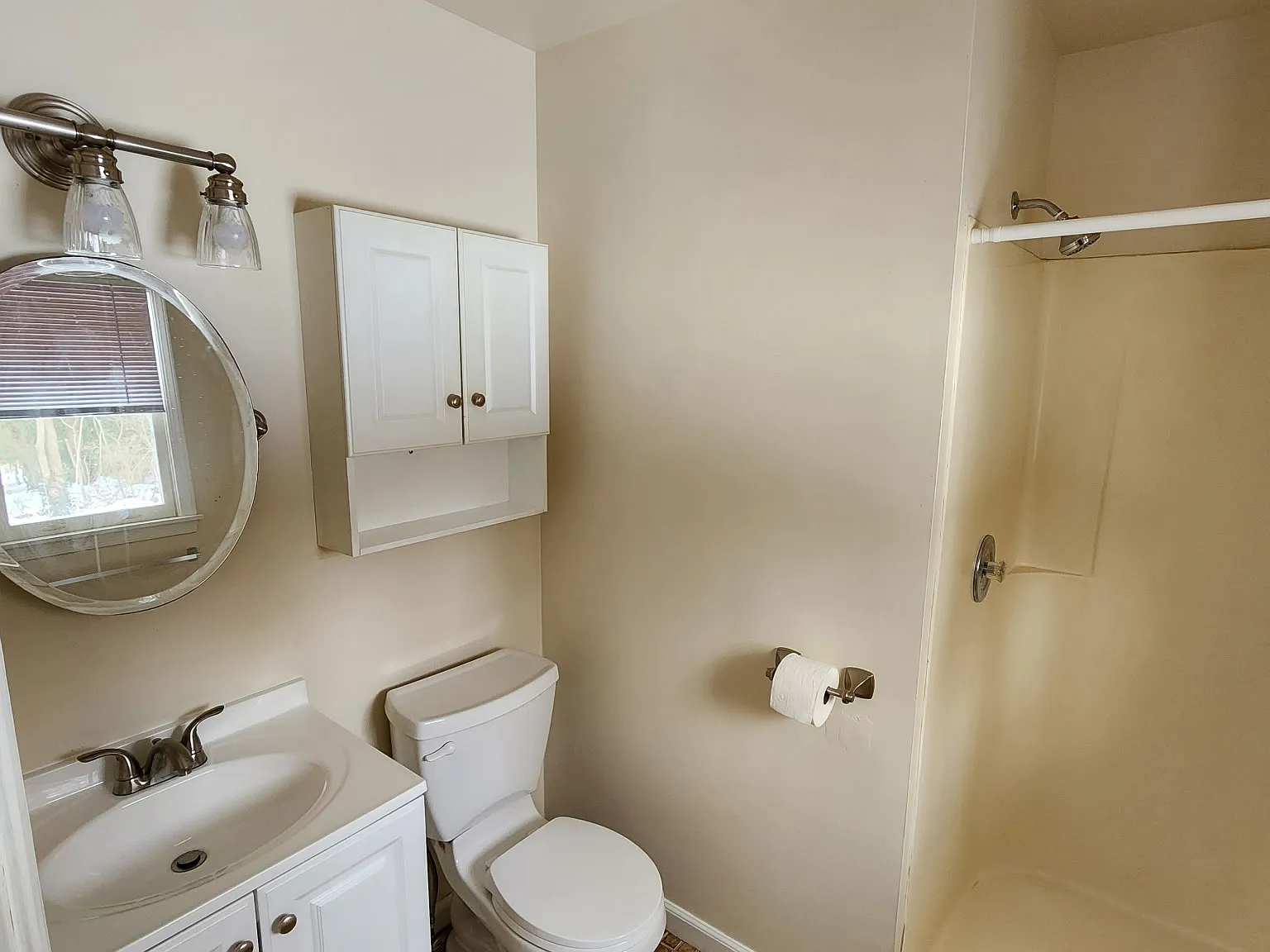 3 bed, 1232 sqft, $1,825 — Photo 4