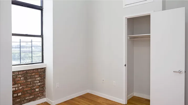 Rented by Nooklyn NYC LLC | media 23