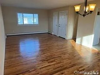 3540 Bayview St — Photo 2