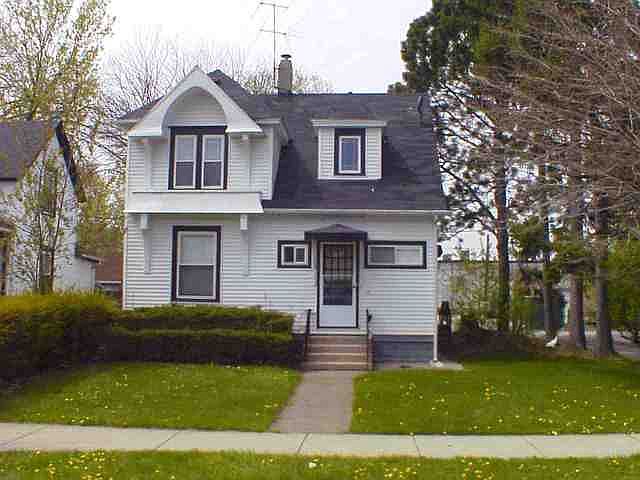 1st image of 14 S Elmwood Ave