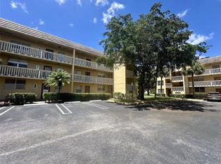 5980 NW 64th Ave APT 112, Tamarac, FL 33319