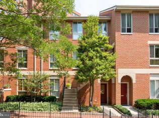 16 Andrew Pl #R122, Baltimore, MD 21201