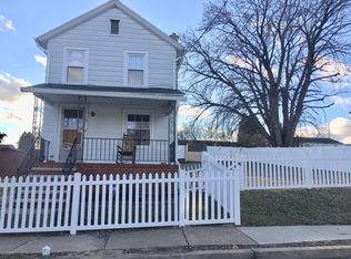 30 Cooper St, Pringle, PA 18704