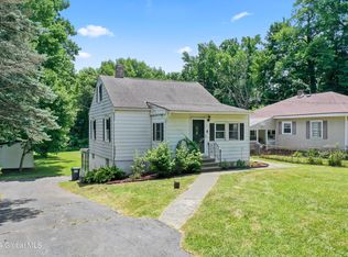 194 Speigletown Rd, Troy, NY 12182