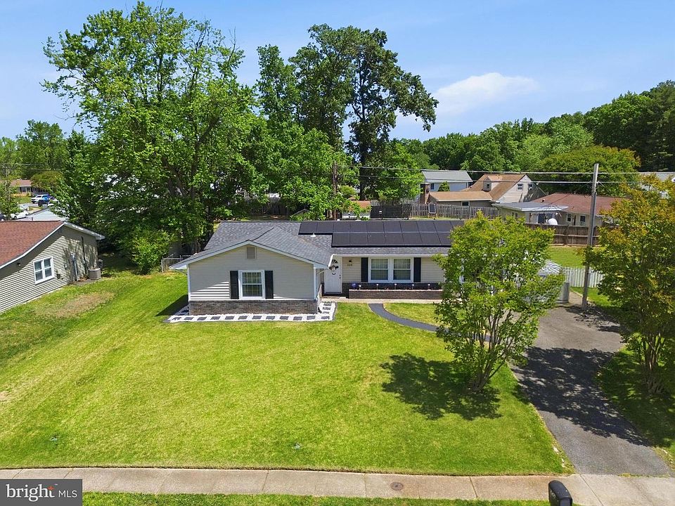 1st image of 226 Barksdale Ave