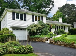 62 Forest Dr, Wethersfield, CT 06109