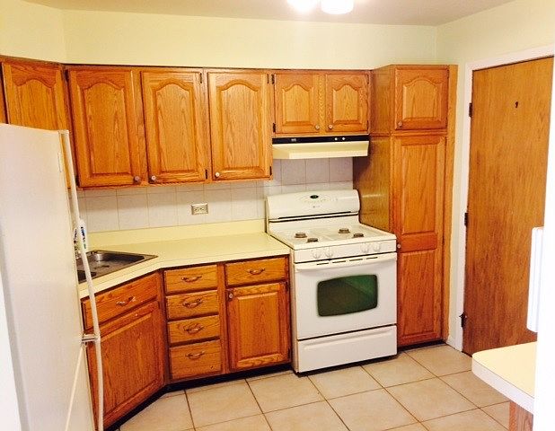 1st image of 8992 Kennedy Dr #105E