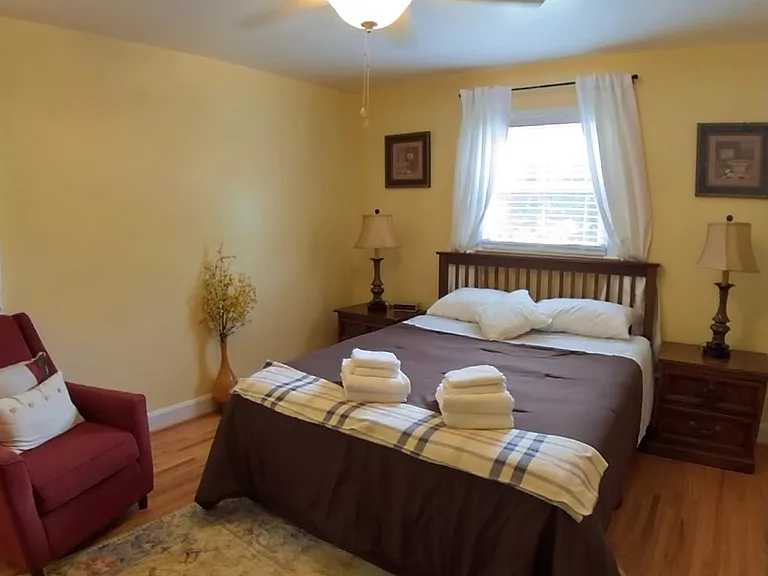 6501 Carsdale Pl — Photo 5