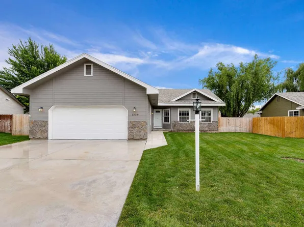 1339 E Stormy Dr, Meridian, ID 83646