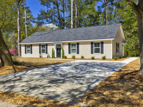 122 Thompson St, Walterboro, SC 29488