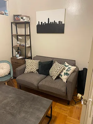 Rented by City Connections Realty | media 1