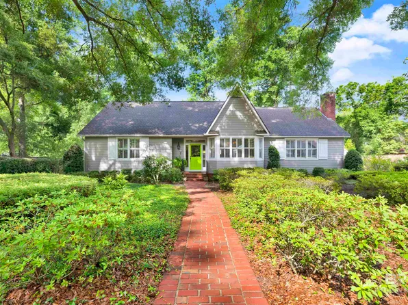 706 Holly Dr, Fairhope, AL 36532