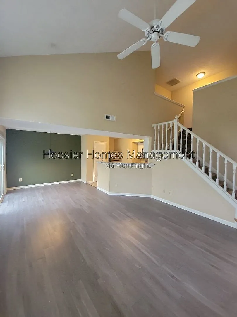 2 bed, 1.5 bath, $1,400 — Photo 3