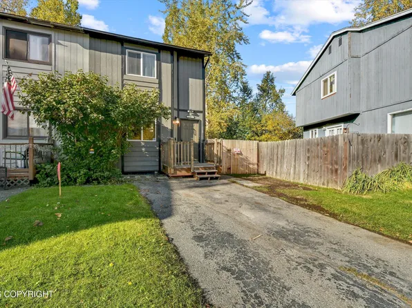 248 Yellow Leaf Cir, Anchorage, AK 99504