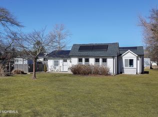 613 Bay Blvd, Bayville, NJ 08721