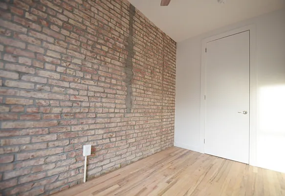 Rented by CITY SKYLINE REALTY INC | media 36