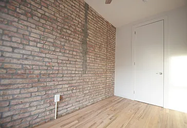 Rented by CITY SKYLINE REALTY INC