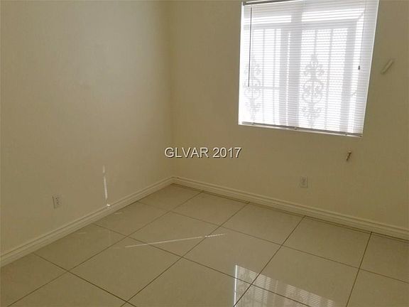 5th image of 2305 Shady Hill Ave