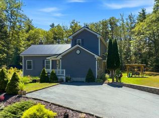 19 Trufant Lane, Topsham, ME 04086