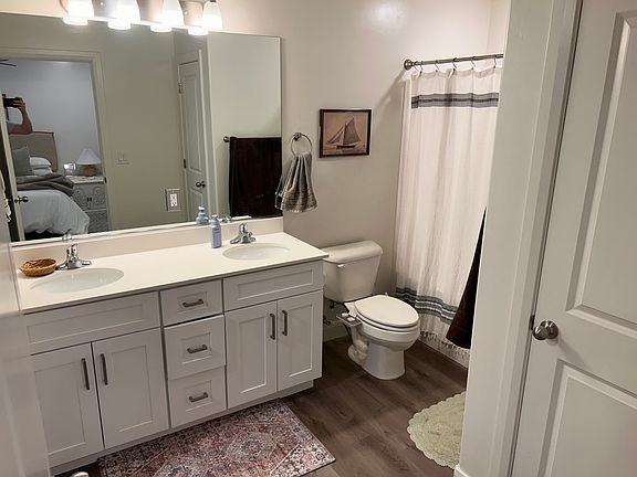 2nd image of 350 W Old Highway 91 Unit 22