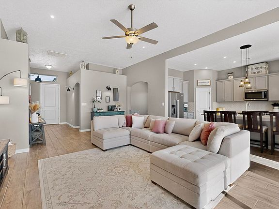 4th image of 3219 Ilford Rd NE