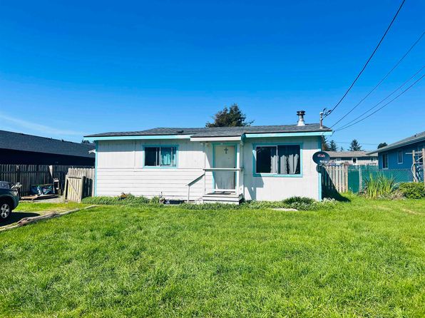 2702 Oliver Ave, Crescent City, CA 95531