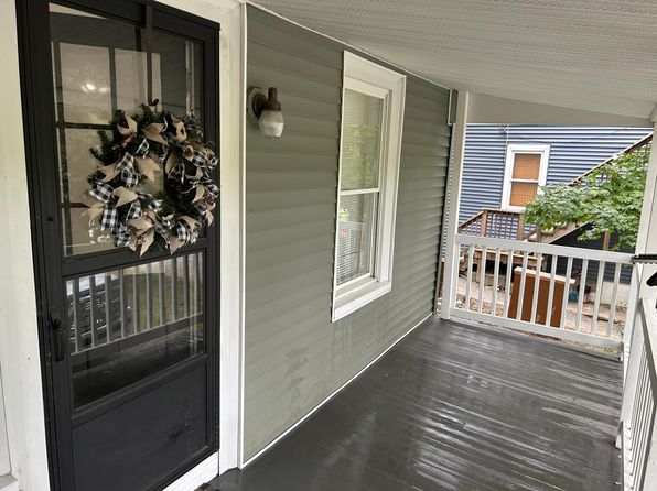 218 Rollstone Rd #2