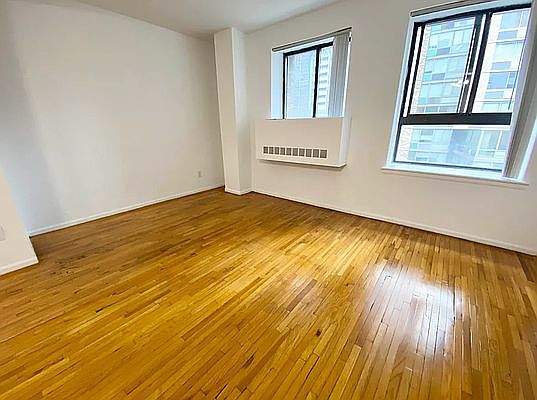 2nd image of 121 E 12th St APT 6B