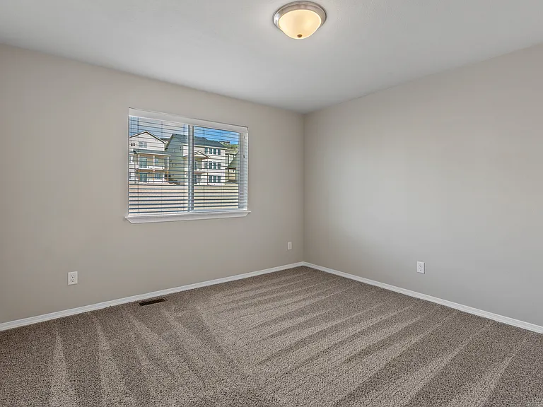 8315 N Phoebe Ct — Photo 9