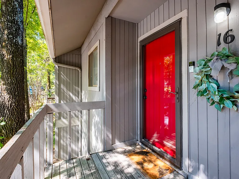 1401 N Pierce St #16 — Photo 18