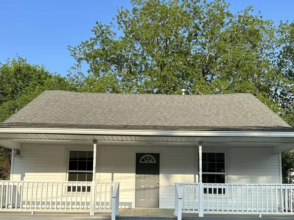 912 N 17th Ave, Humboldt, TN 38343