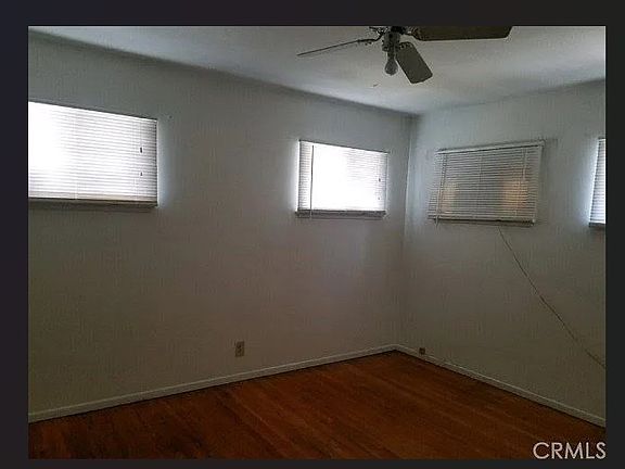 3rd image of 2904 E 63rd St