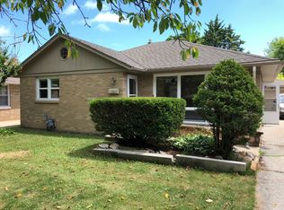 2313 Linden Ave, Waukegan, IL 60087