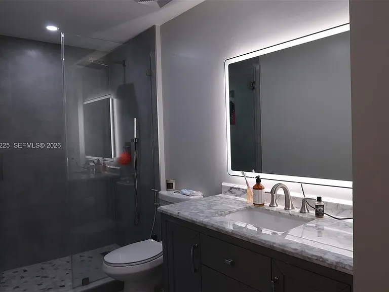 6001 SW 70th St #311 — Photo 13