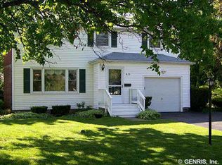 425 Edgewood Ave, Rochester, NY 14618