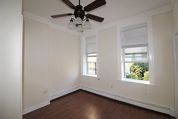 Rented by Compass | media 4