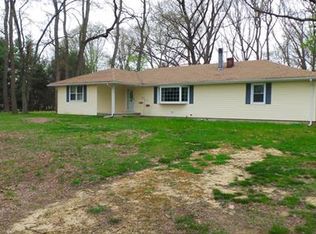 435 Grace Hill Rd, Monroe Township, NJ 08831