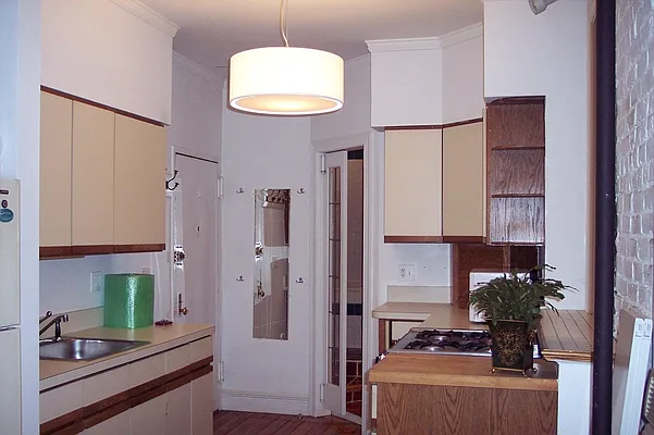 Rented by Corcoran | media 27