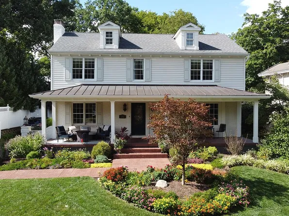 242 Elm Ave, Cincinnati, OH 45215