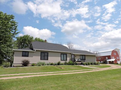 4752 Ginnow Rd, Omro, WI, 54963