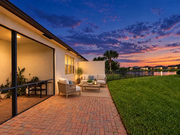 11476 SW Lake Park Drive, Port St Lucie, FL 34987