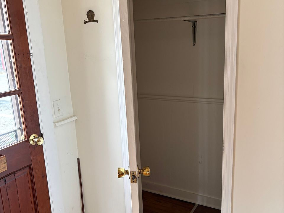 1st image of 200 Cannon St APT 1A