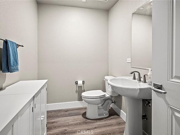 5th image of 1661 Spring St #444